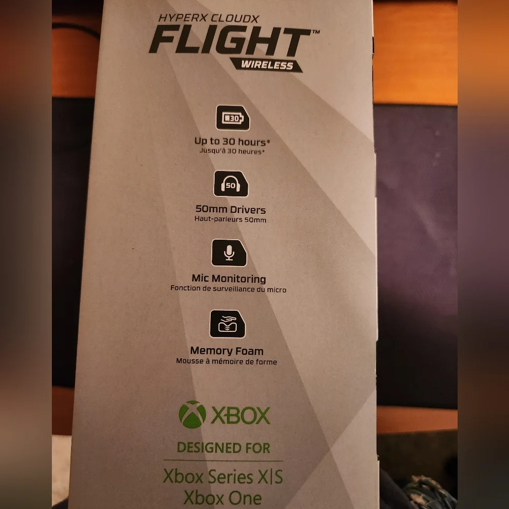 HyperX-CloudX Flight Wireless Gaming Headset for Xbox X|S and Xbox One-Black NIB